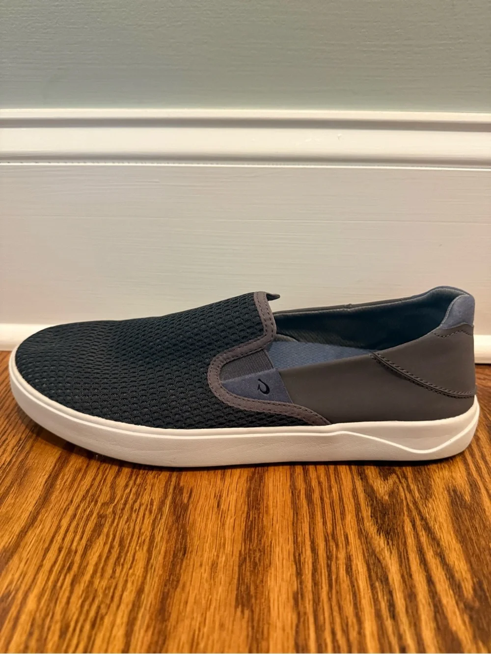 Olukai Men's Charcoal Grey Slip On